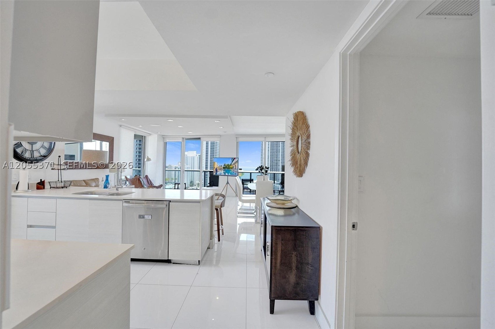 BEACHWALK CONDOMINIUM - Residential
