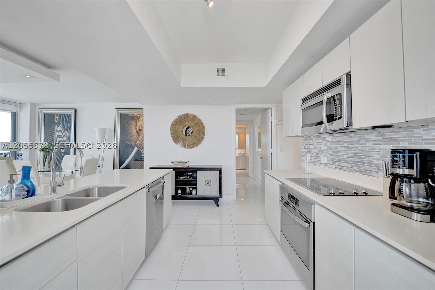 BEACHWALK CONDOMINIUM - Residential