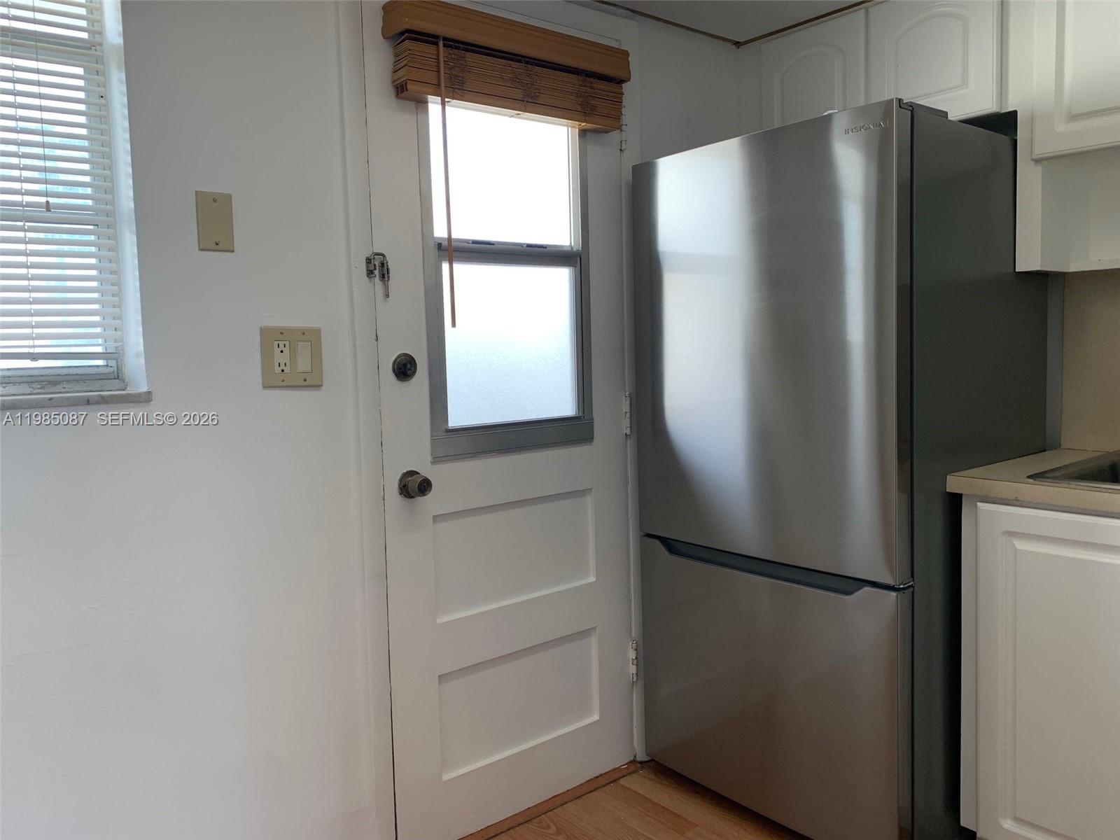 POINT EAST SEC II CONDO - Residential