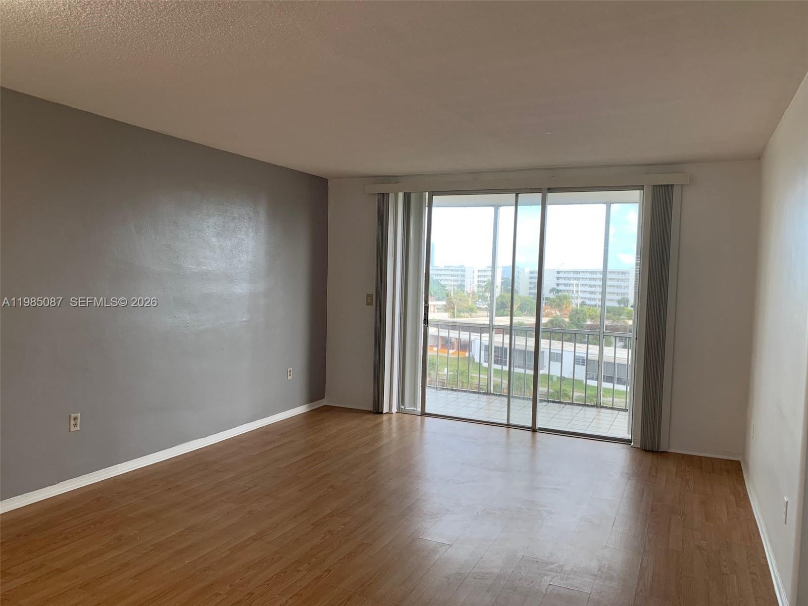 POINT EAST SEC II CONDO - Residential