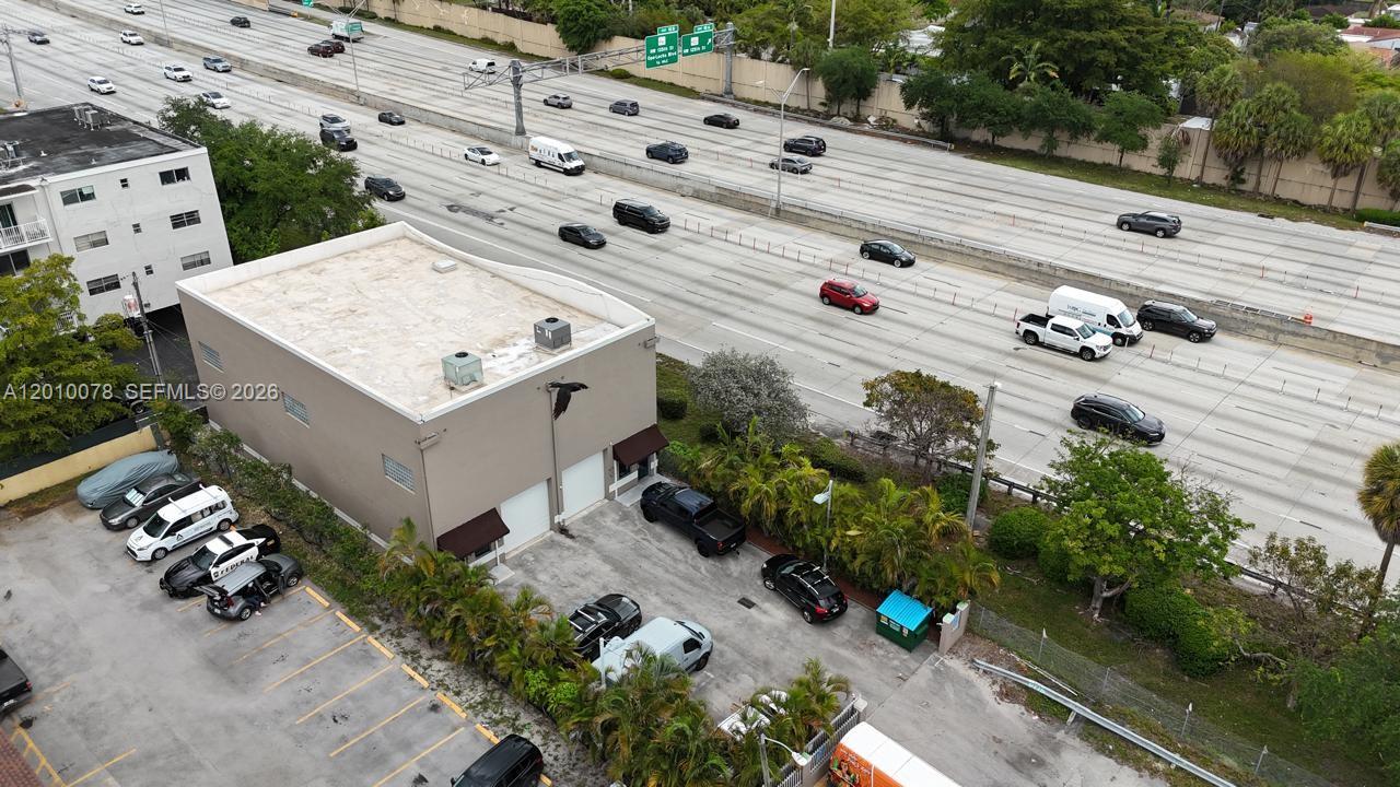 625 NW 121st Street presents a compelling opportunity to acquire a high-exposure flex / industrial asset strategically positioned along one of South Florida’s most heavily trafficked corridors.
Offered for sale at $2,850,000, the ±6,020 SF building sits on a ±6,750 SF lot with direct frontage along I-95, providing exceptional visibility to over 250,000 vehicles per day. The property combines stable in-place income with immediate leasing upside, making it well-suited for both investors and owner-users.
Currently, ±2,500 SF is leased, generating consistent cash flow, while ±3,520 SF remains available for lease at $25.00 PSF NNN or for immediate owner-user occupancy. The building’s two-story configuration—office above and warehouse below—supports a wide range of industrial, showroom, and service-oriented uses.