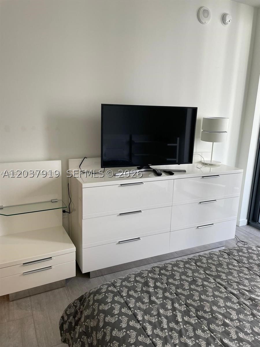 BRICKELL FLATIRON CONDO - Residential Lease