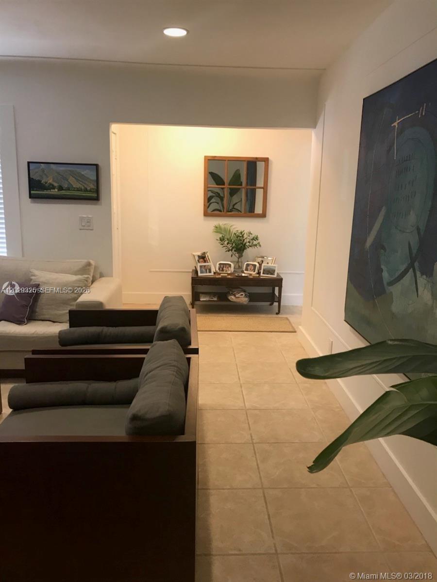 C GABLES RIVIERA SEC 12 - Residential Lease