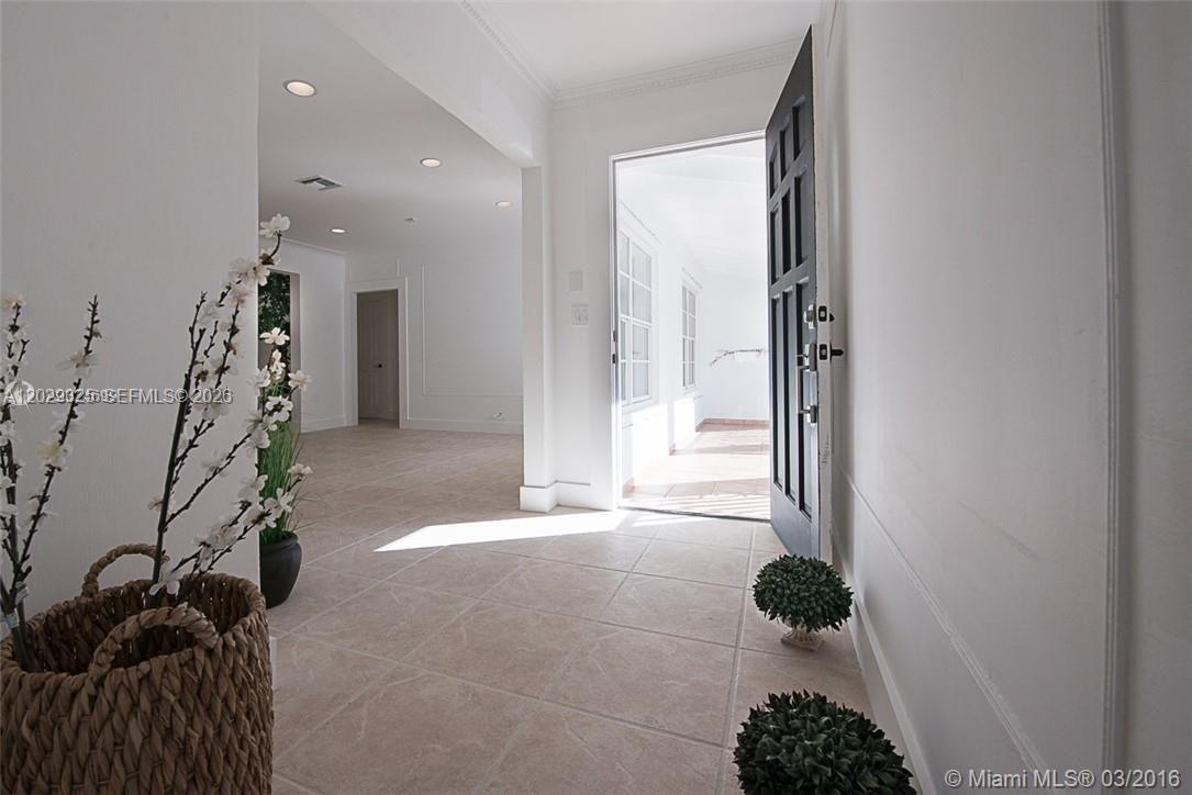 C GABLES RIVIERA SEC 12 - Residential Lease