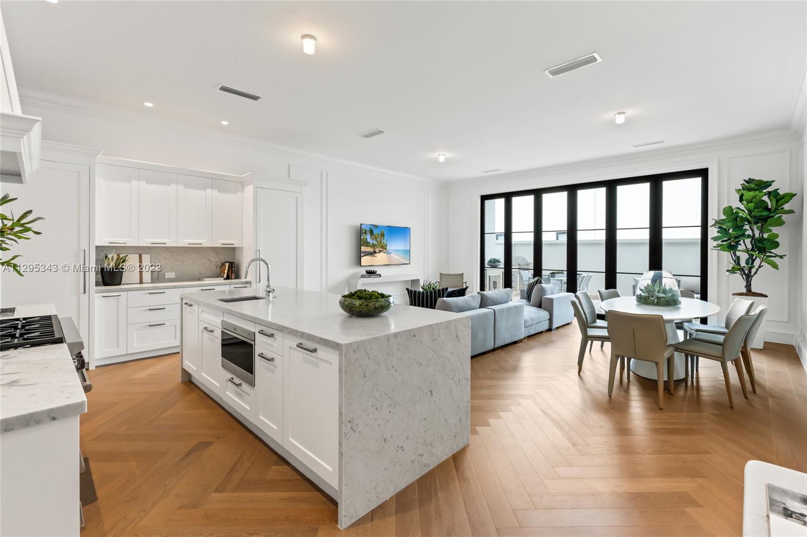 CORAL GABLES BILTMORE SEC - Residential