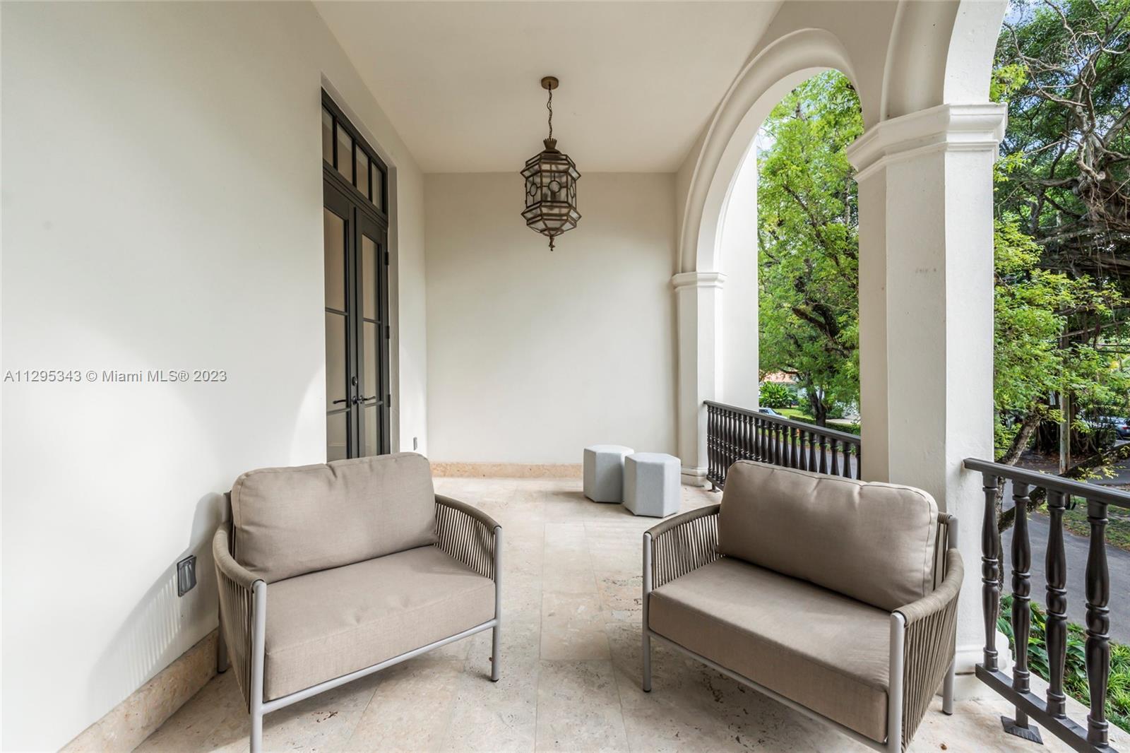 CORAL GABLES BILTMORE SEC - Residential
