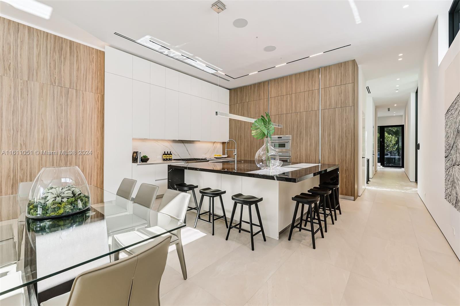 PALM TERRACE - Residential