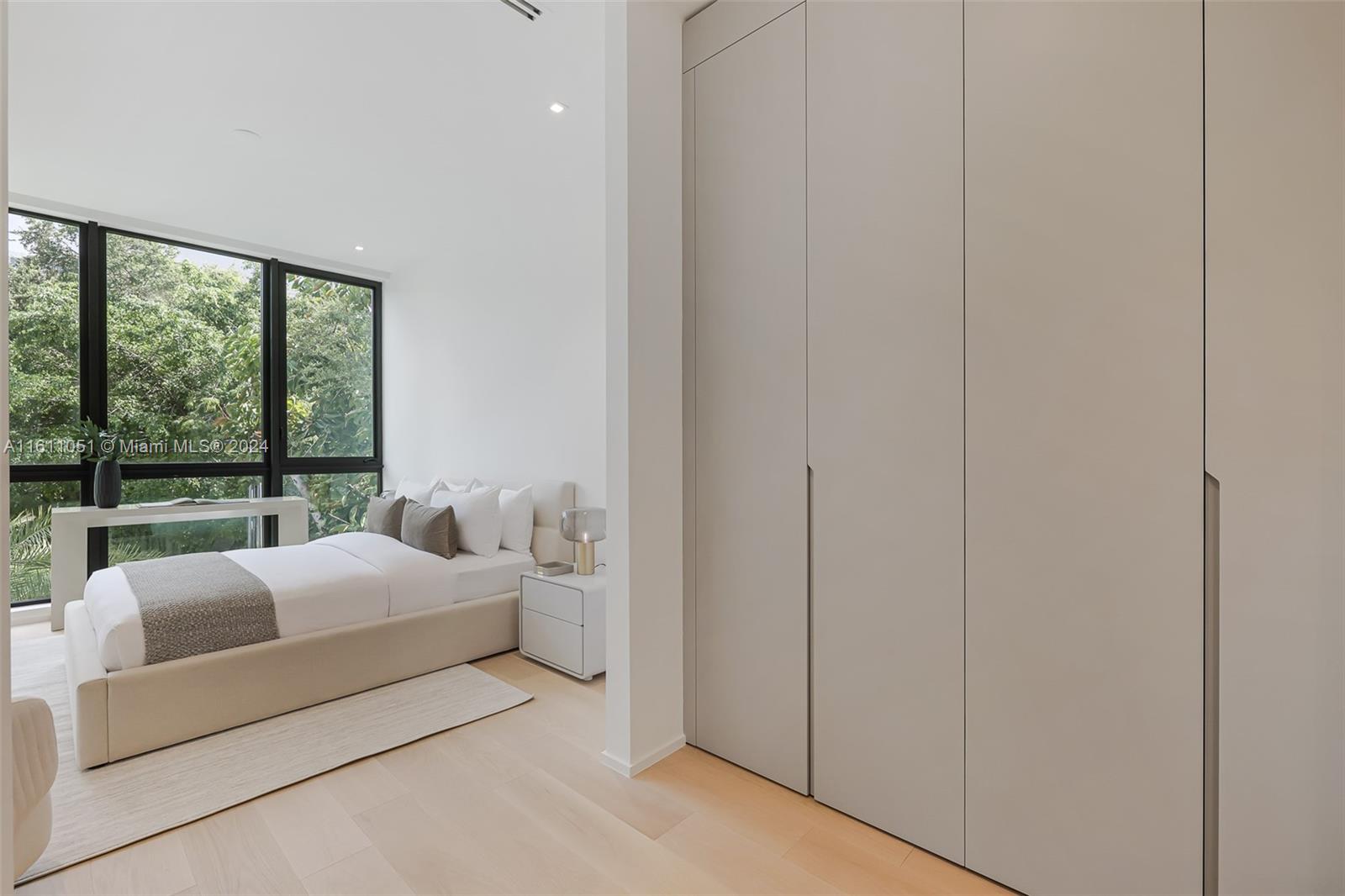 PALM TERRACE - Residential