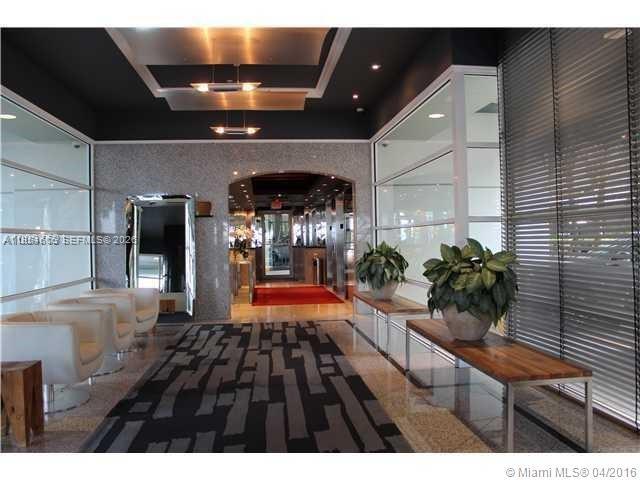 This 2 bedroom 2-bathroom condo is located in a boutique building in the heart of Brickell. this condo has 1040 SQF of living space plus a 500 SQF wrap around balcony.