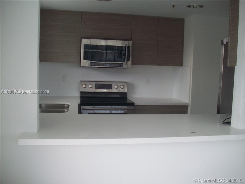 COMMODORE BAY CONDO - Residential