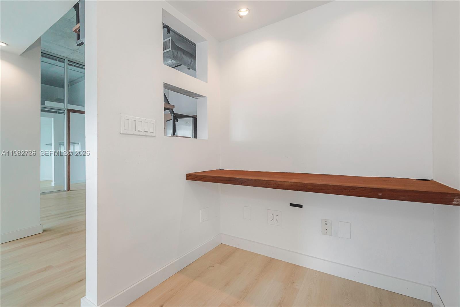 NEO LOFTS CONDO - Residential