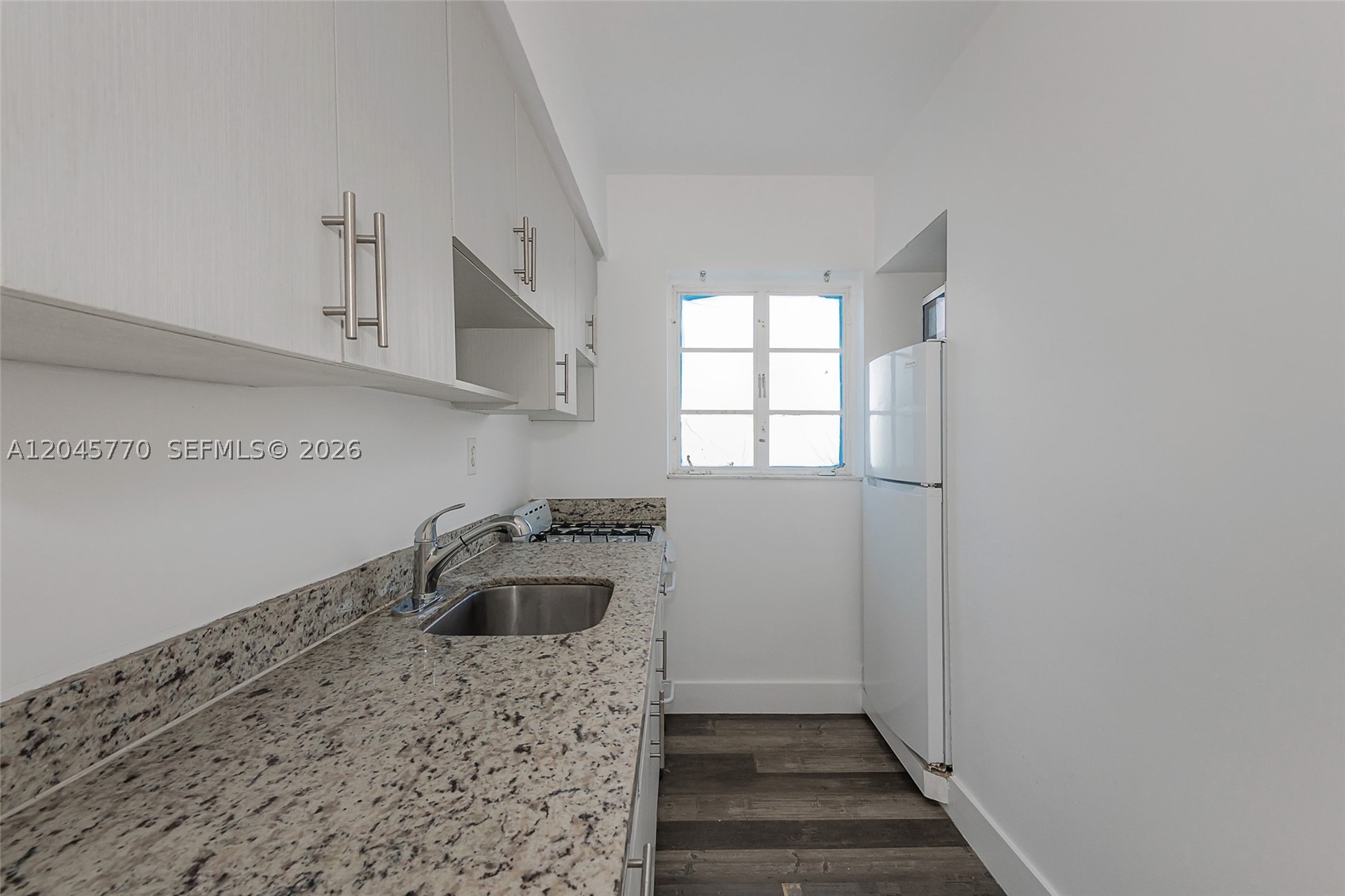 WINDS OF NOBE CONDO - Residential