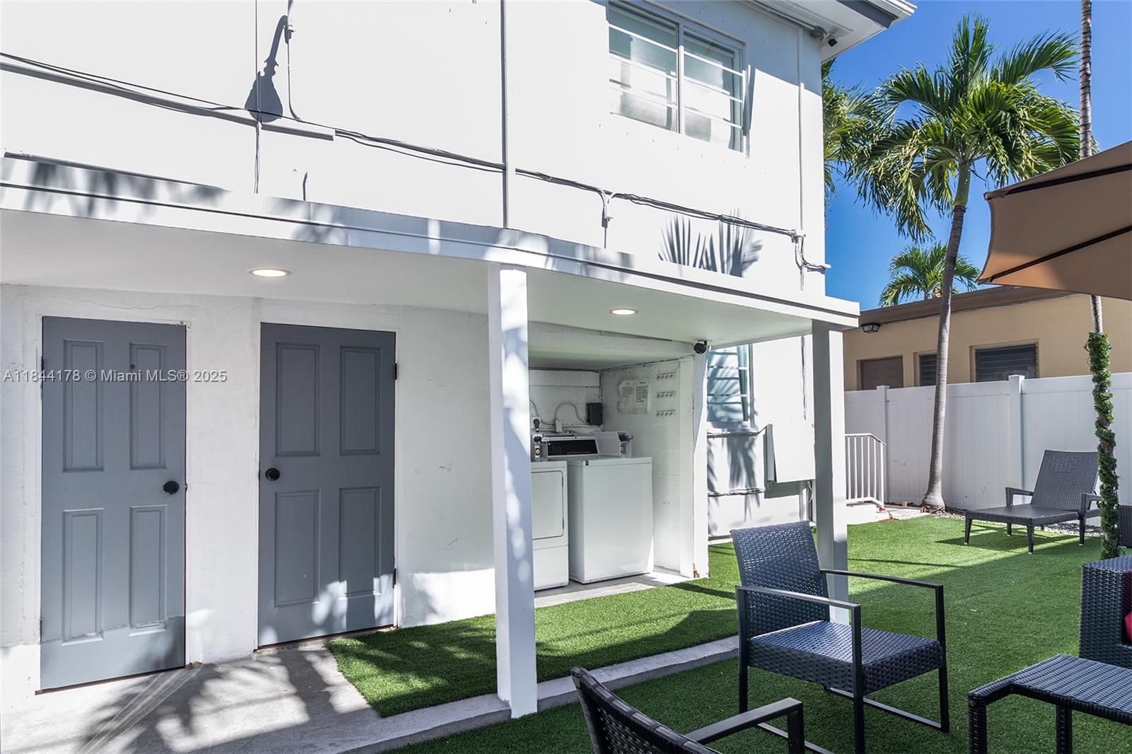 HAPPY APARTMENTS CONDO - Residential Lease