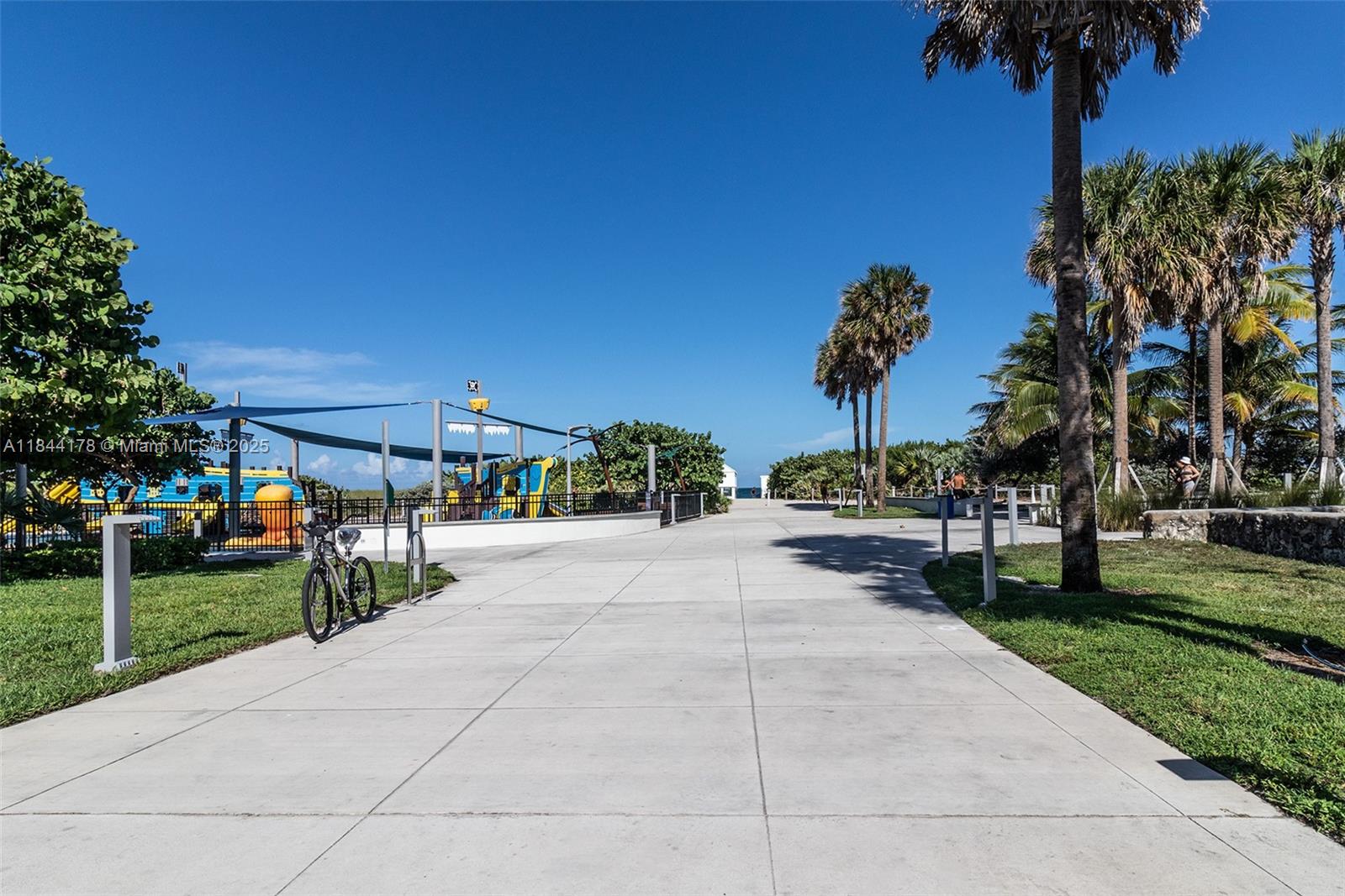 HAPPY APARTMENTS CONDO - Residential Lease