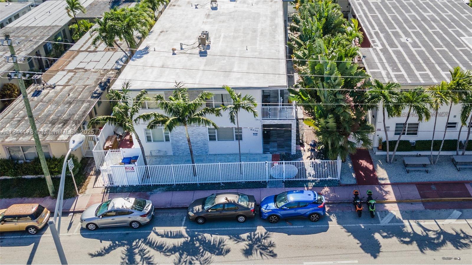 HAPPY APARTMENTS CONDO - Residential Lease