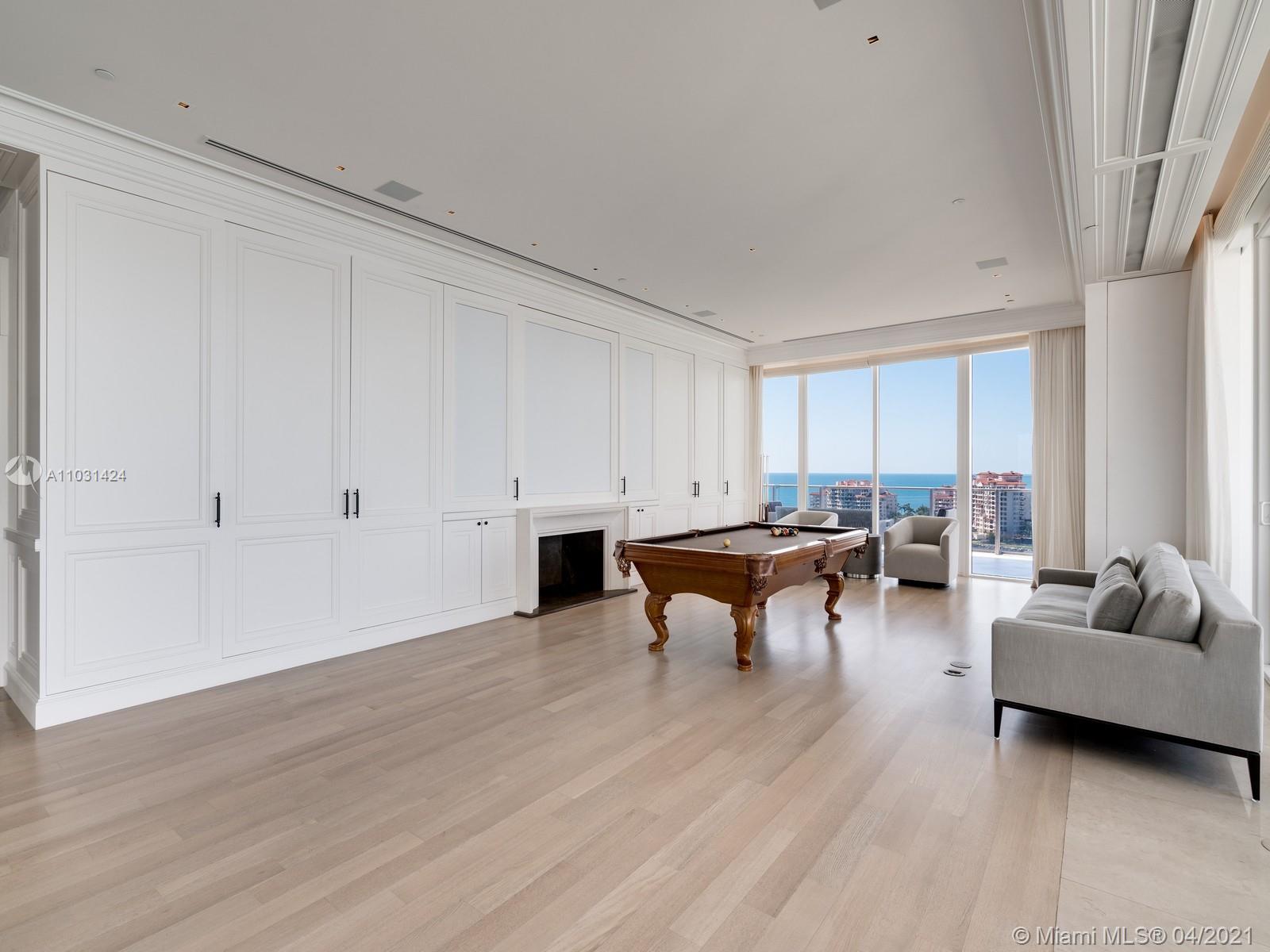 APOGEE CONDO - Residential