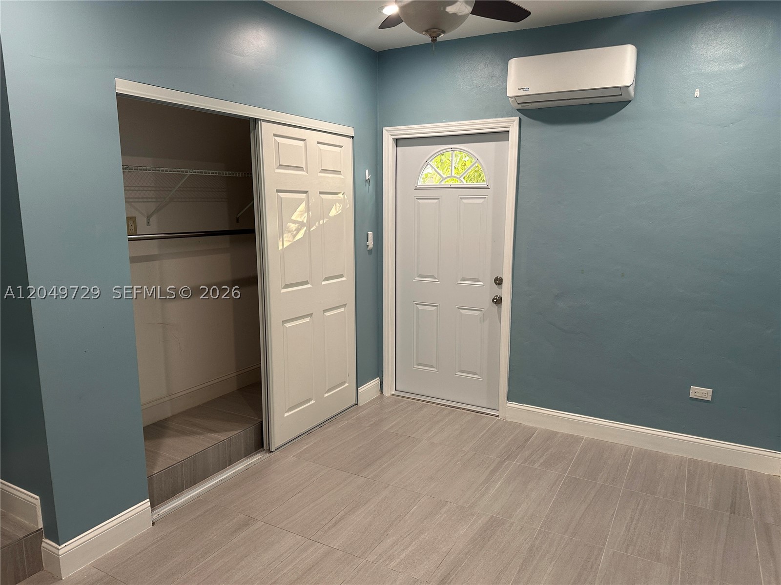VIZCAYA AT THE HAMMOCKS 1 - Residential Lease