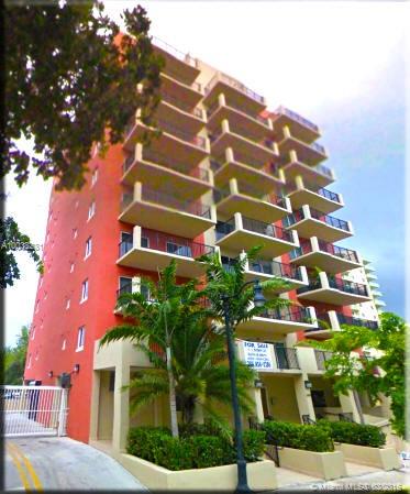 EMERALD PLAZA - Residential Lease