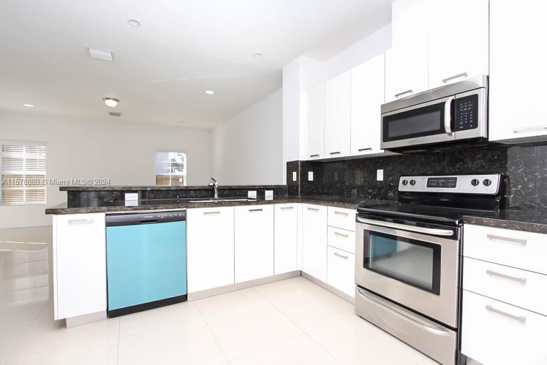 SAYMER SUBDIVISON - Residential Lease