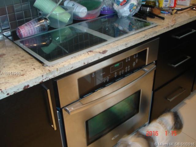 LEEWARD - Residential Lease