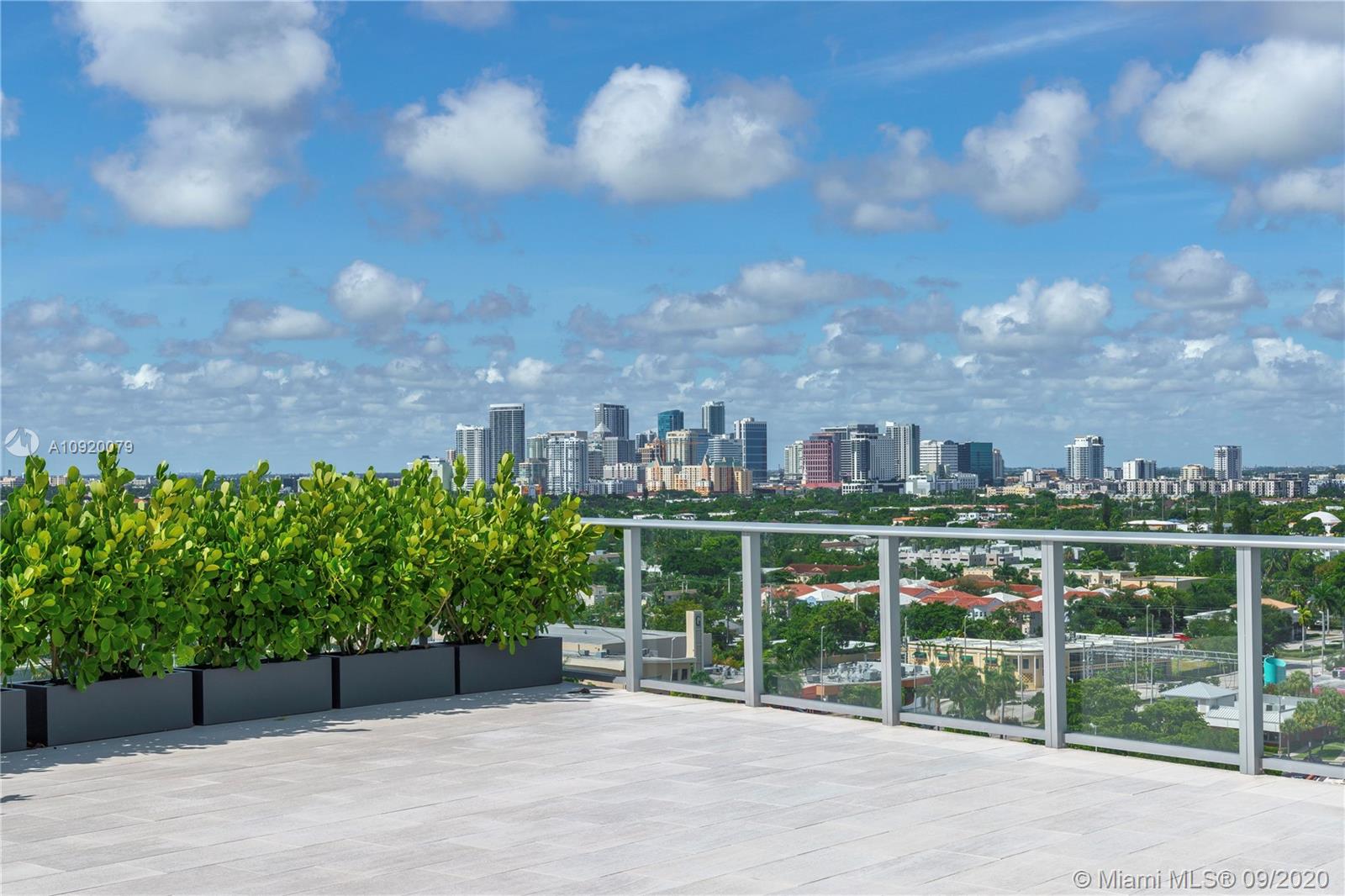 RIVA Residences - Residential