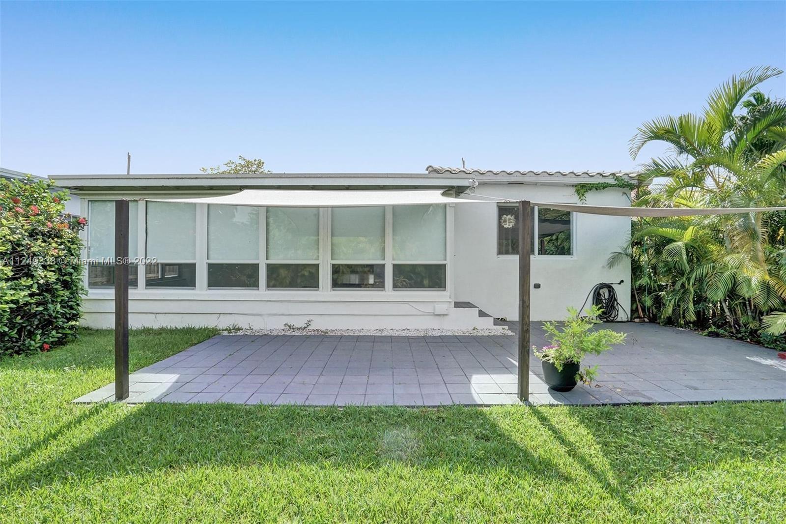 ALTOS DEL MAR NO 4 - Residential Lease