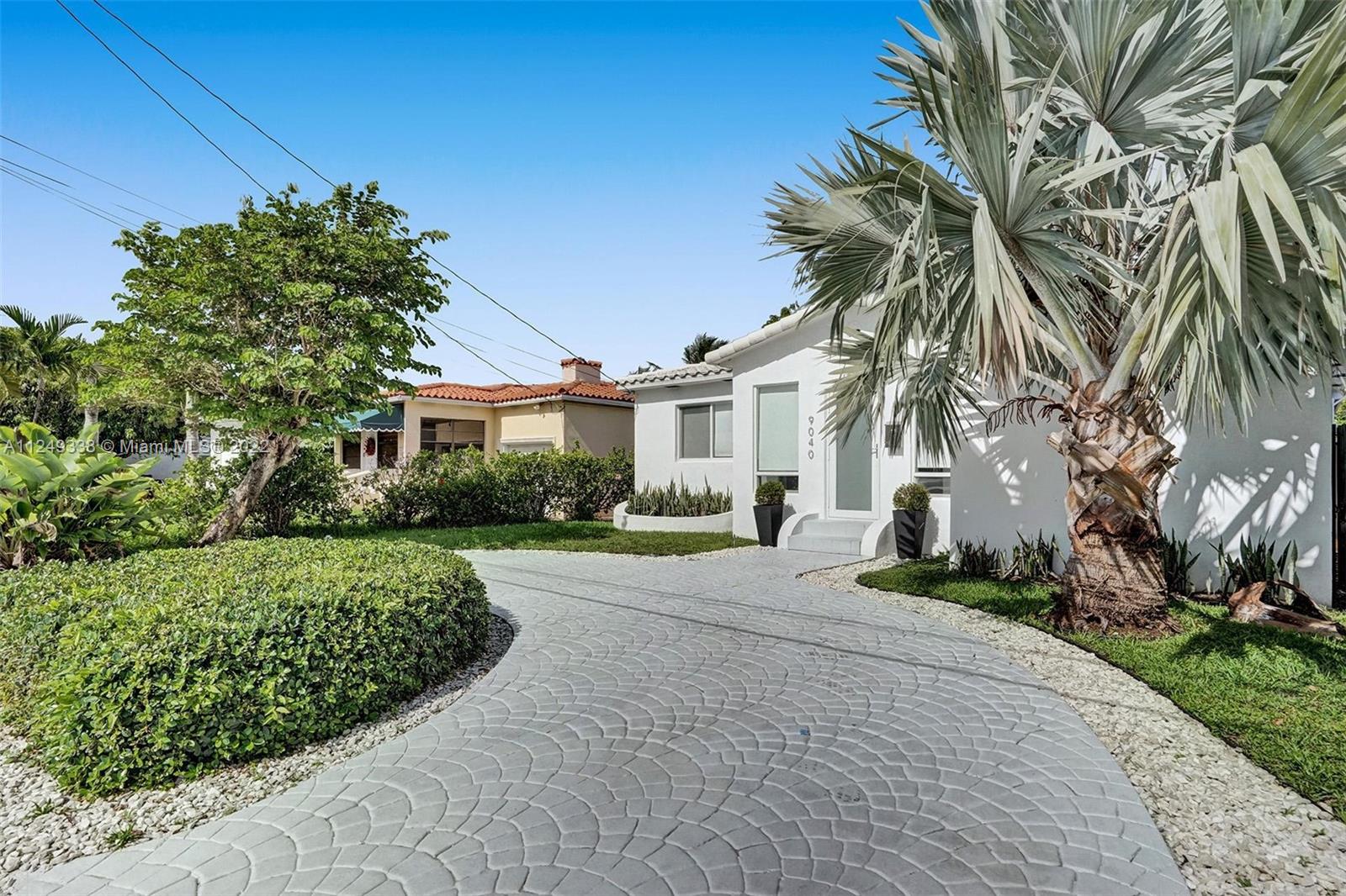 ALTOS DEL MAR NO 4 - Residential Lease