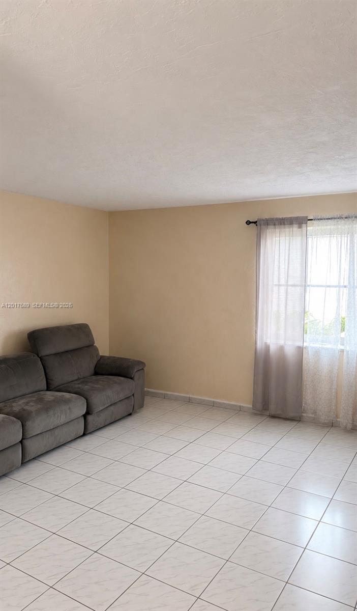EL LAGO CONDO - Residential