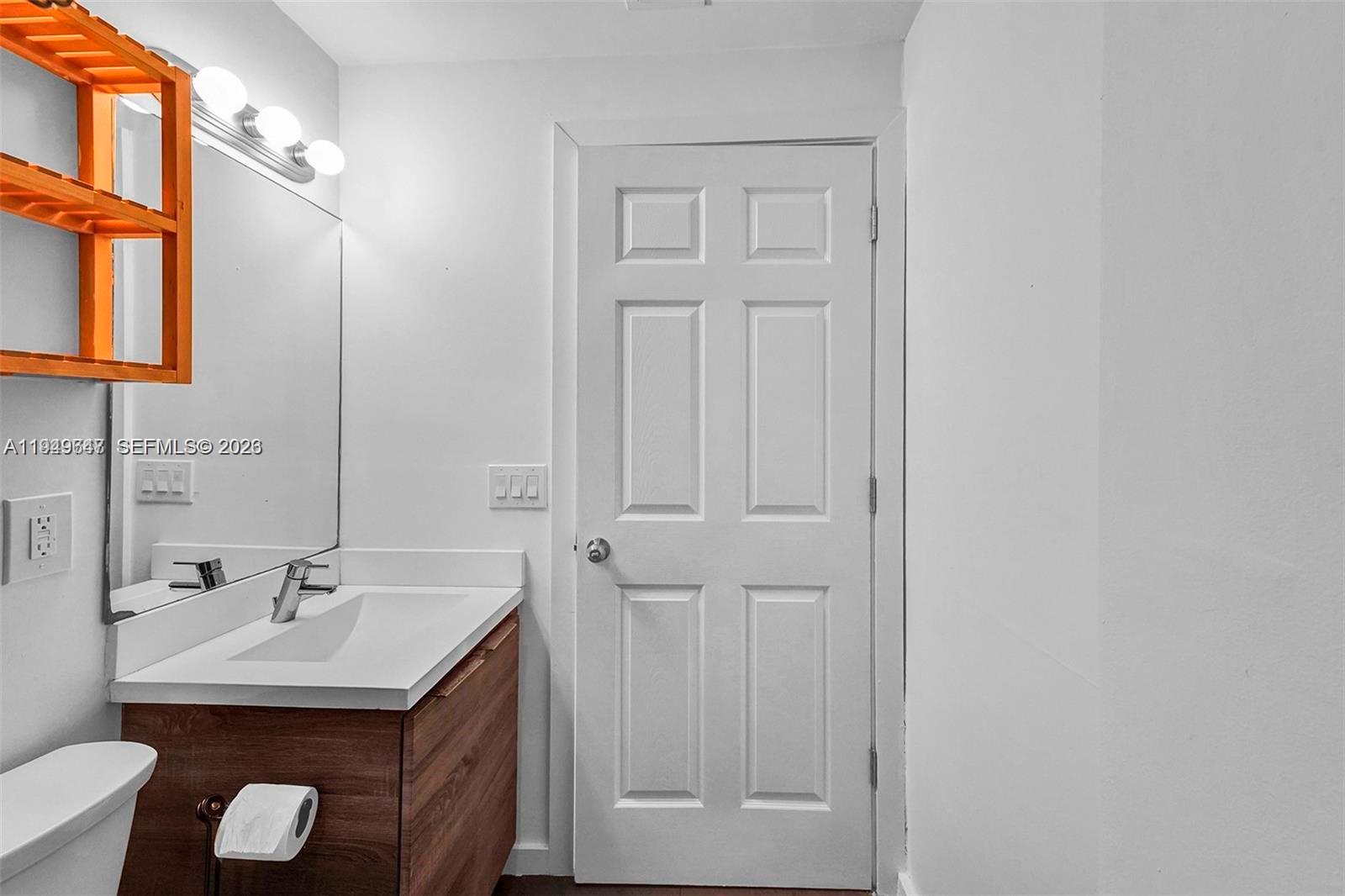 EVA CONDO - Residential
