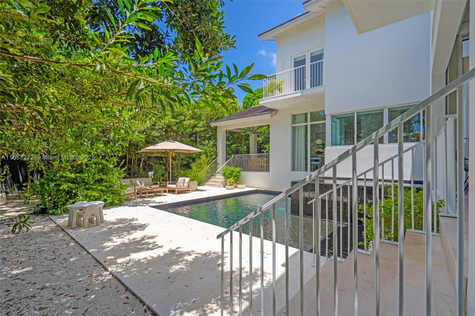 TROPICAL ISLE HOMES SUB 4 - Residential