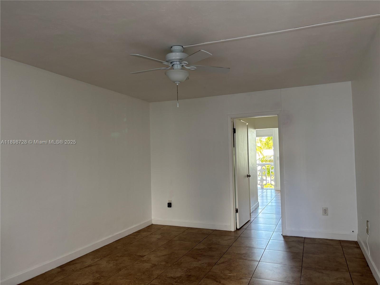 SOUTHERN STAR CONDO - Residential