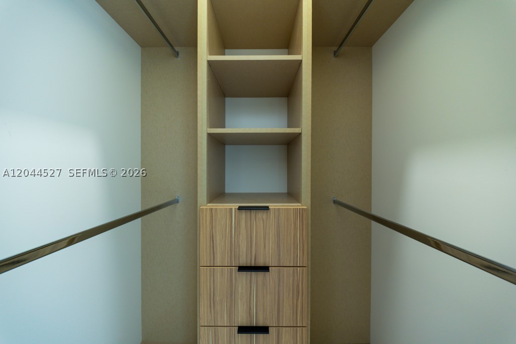 L4 - Residential