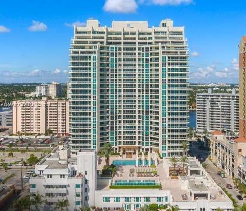 LAS OLAS BEACH CLUB CONDO - Residential