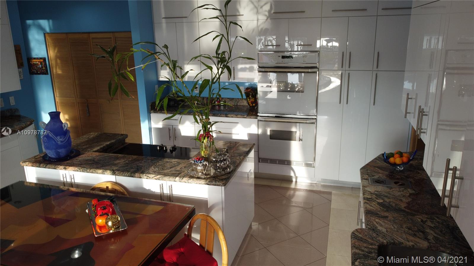 BISCAYNE KEY ESTATES - Residential