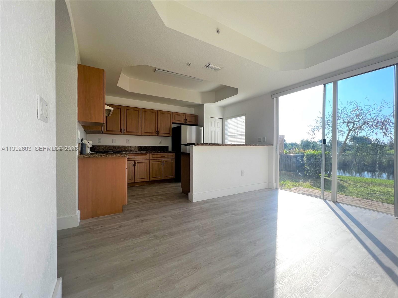 PEMBROKE CAY CONDO - Residential Lease