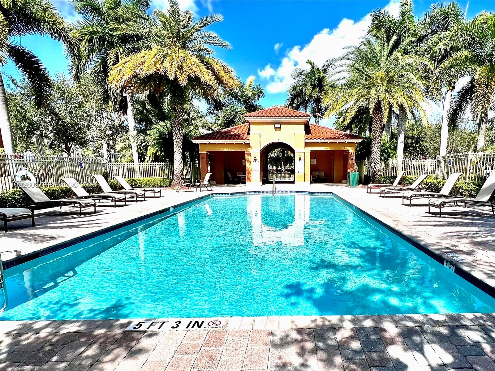 PEMBROKE CAY CONDO - Residential Lease