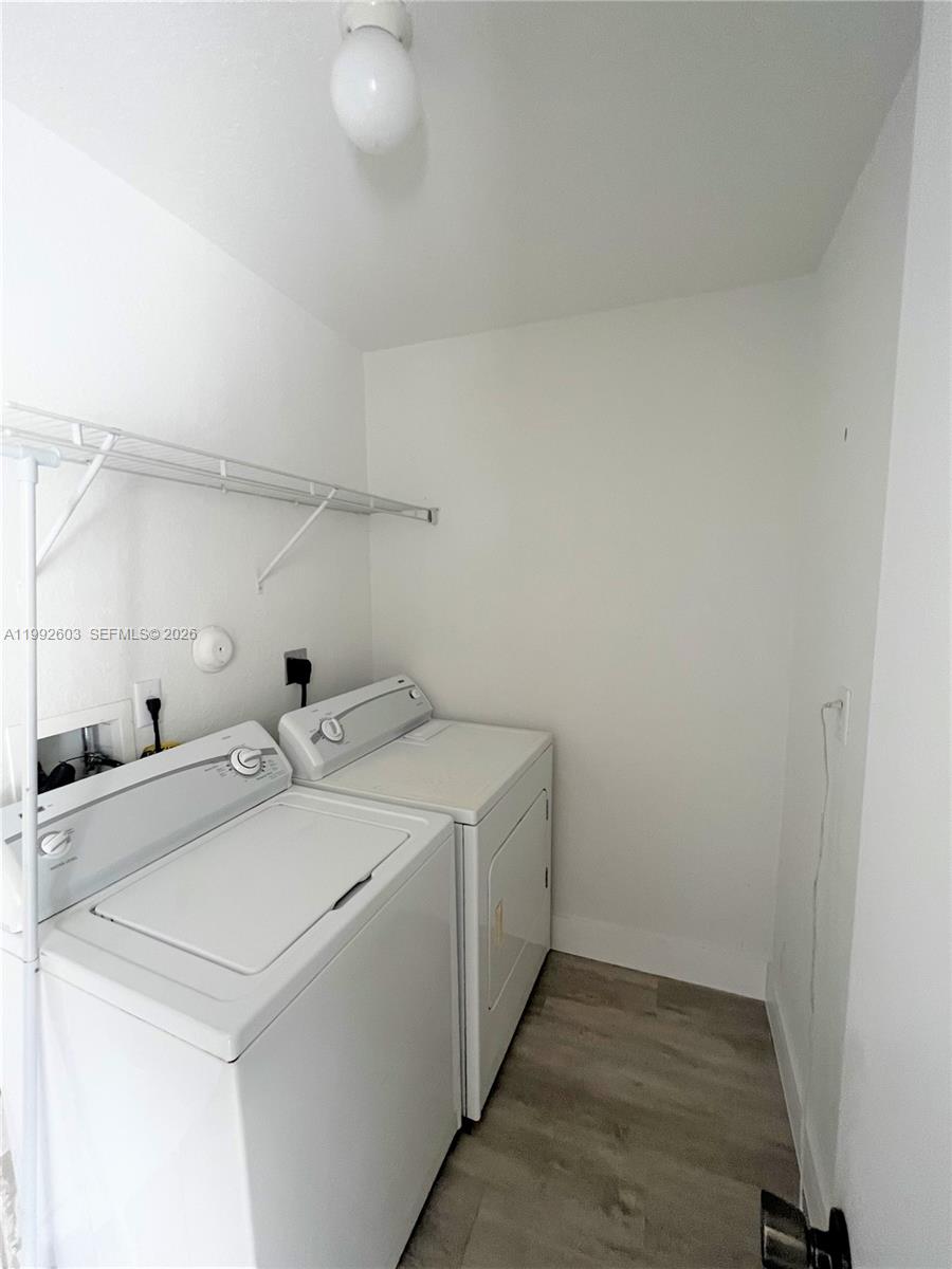 PEMBROKE CAY CONDO - Residential Lease