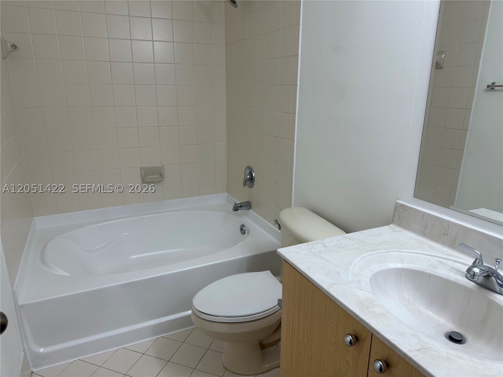 COURYARD - Residential Lease