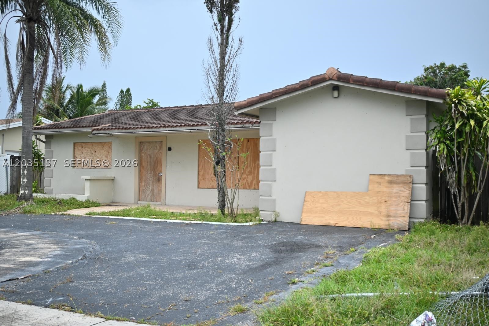 HOLLYWOOD HILLS AMEN PLAT - Residential
