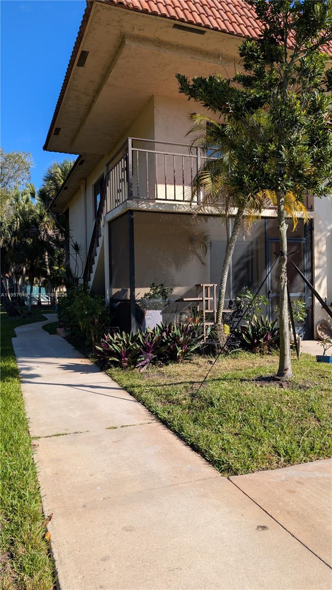 RACQUET CLUB APTS AT BONA - Residential Lease