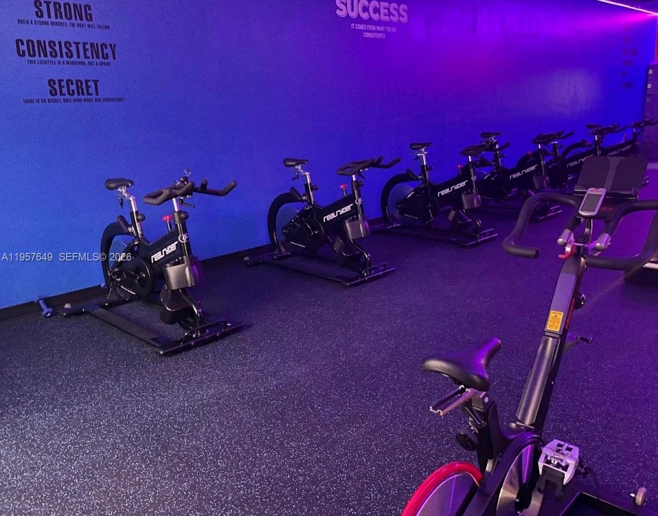 RACQUET CLUB APTS AT BONA - Residential Lease