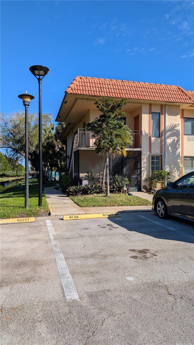 RACQUET CLUB APTS AT BONA - Residential Lease