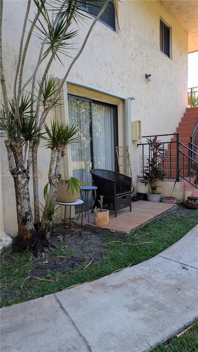 RACQUET CLUB APTS AT BONA - Residential Lease