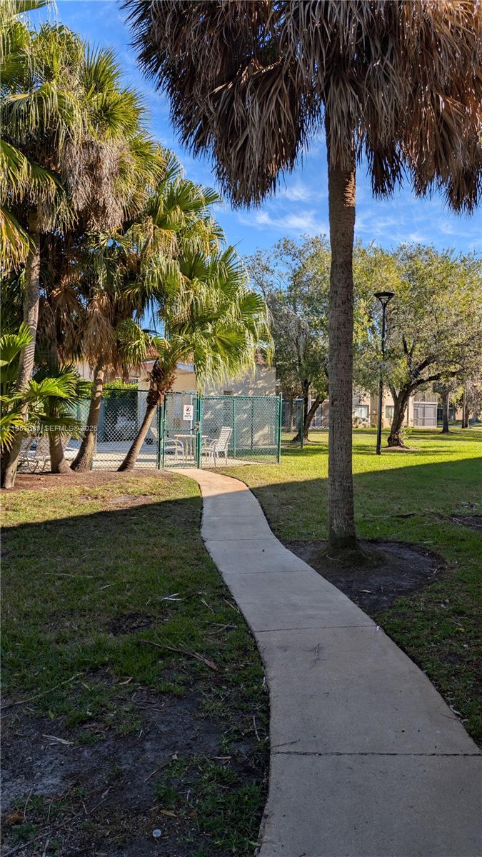 RACQUET CLUB APTS AT BONA - Residential Lease