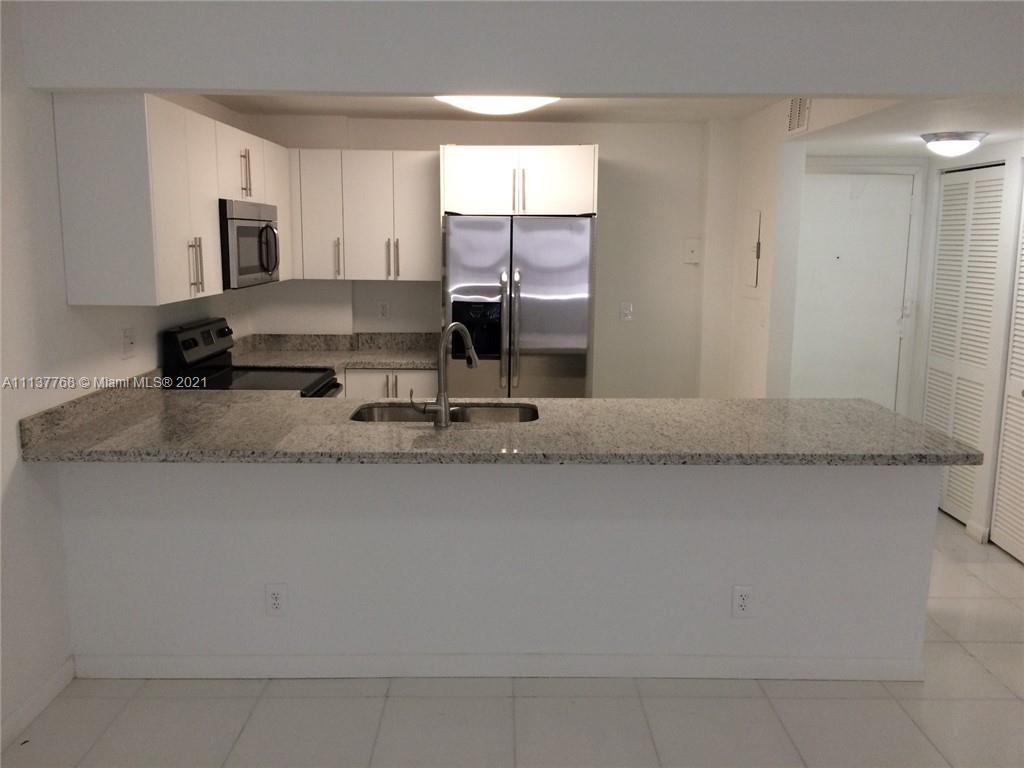 DADELAND PLACE CONDO - Residential Lease