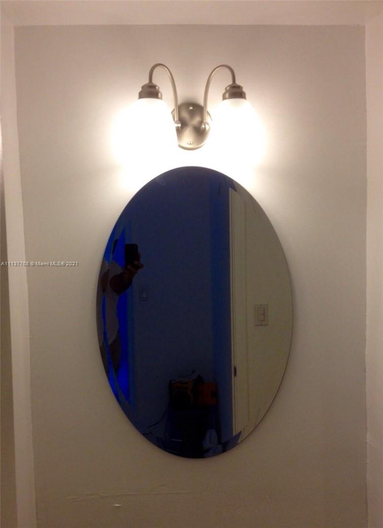 DADELAND PLACE CONDO - Residential Lease