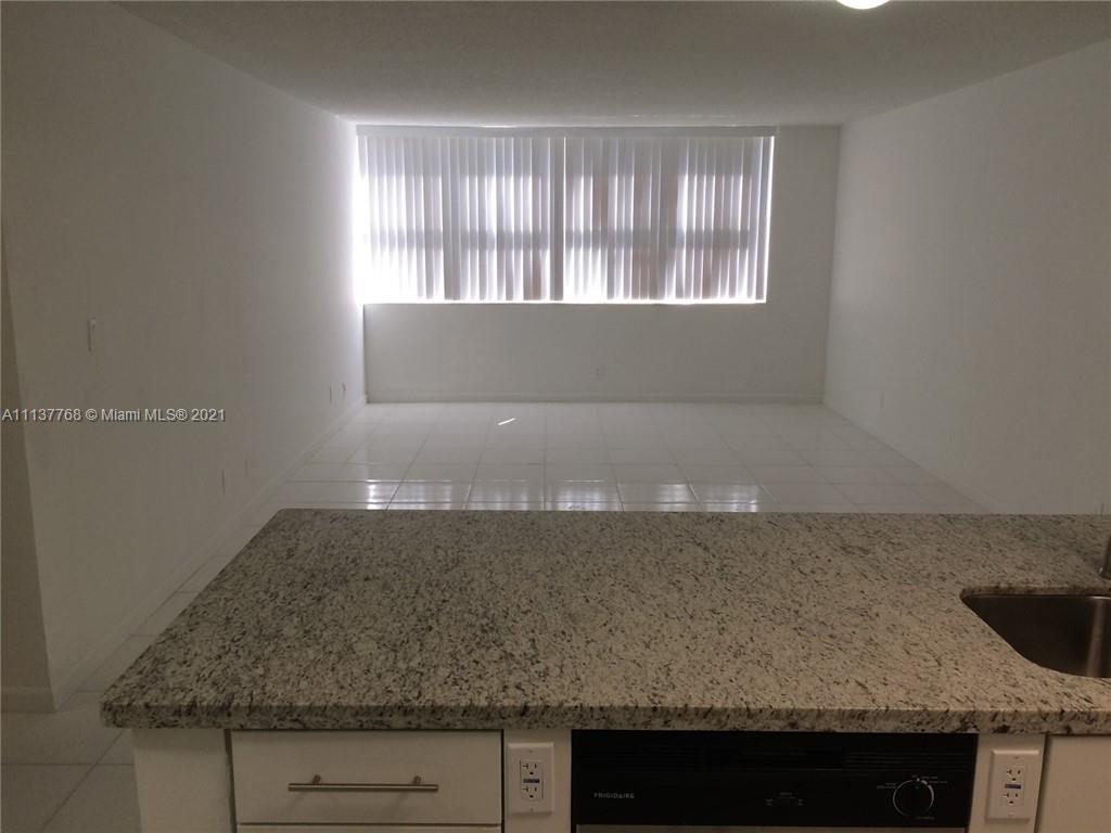 DADELAND PLACE CONDO - Residential Lease
