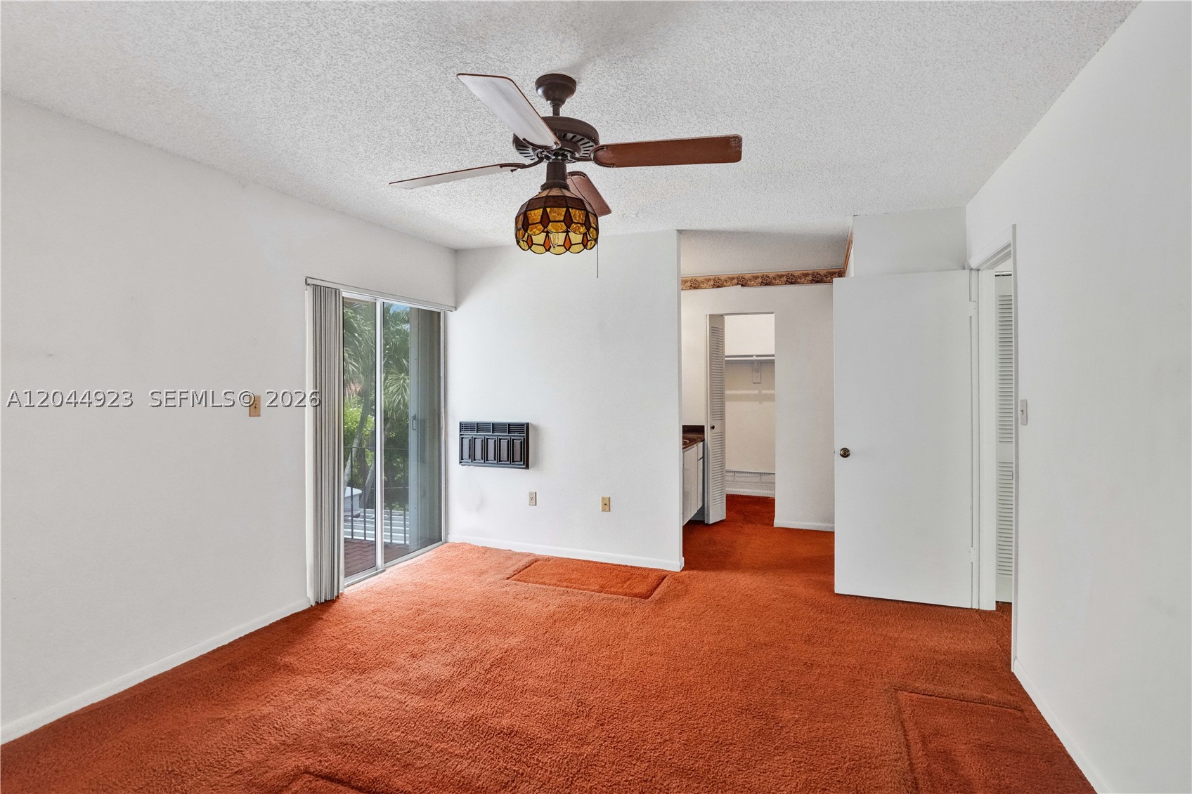MODEL TWIN HOMES CONDO - Residential