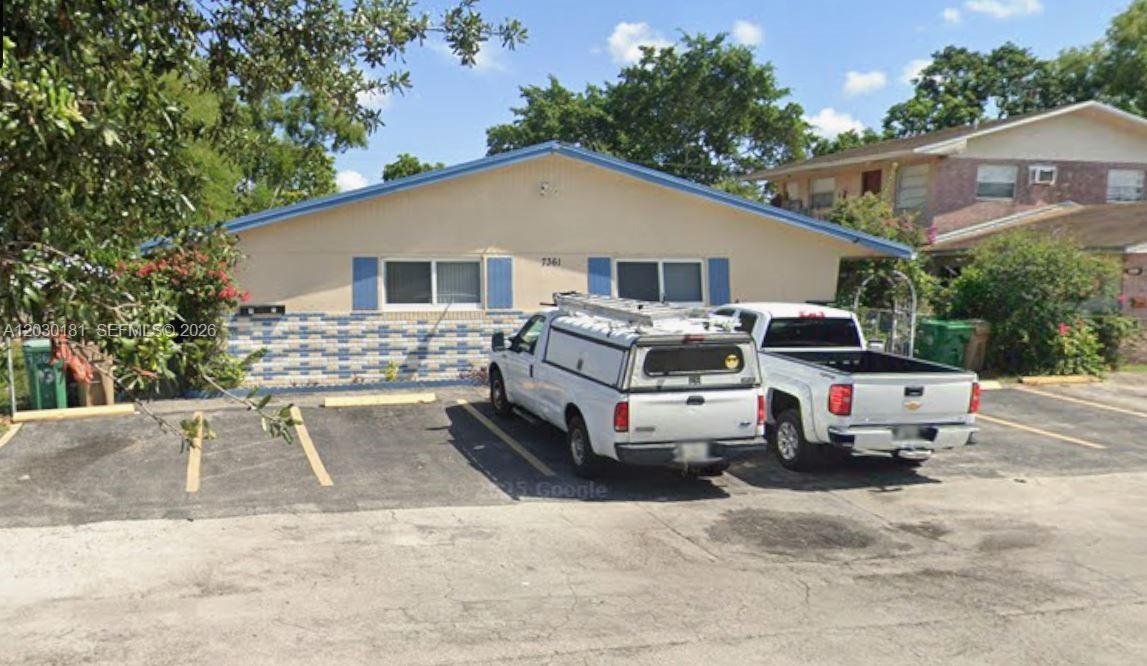 DAVIE AREA - Residential Lease