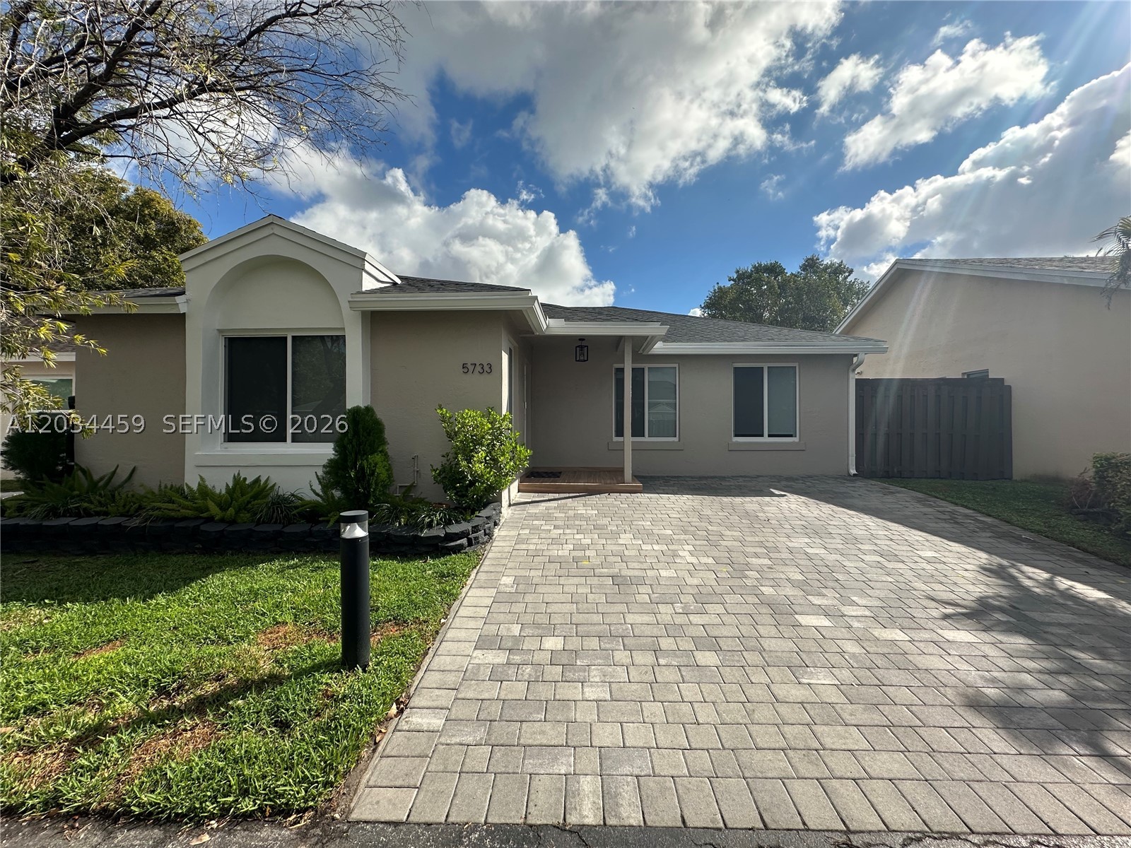 PATIO HOMES OF DORAL PINES - Residential